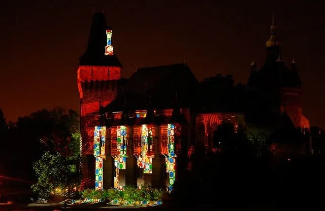 Utazás az adatszférába, Budapest, 2007. szeptember 28. – október 2.: az archívum galériájának 25. fényképe (36 közül)