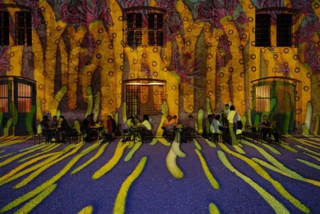 Fénybe borult erőd, Komárom, 2006. június: az archívum galériájának 15. fényképe (19 közül)