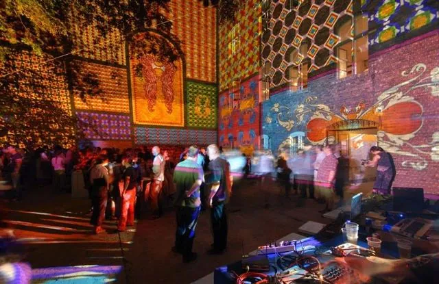 Edd meg a fényt!, Budapest, 2006. június 24. (Múzeumok Éjszakája): az archívum galériájának 10. fényképe (18 közül)
