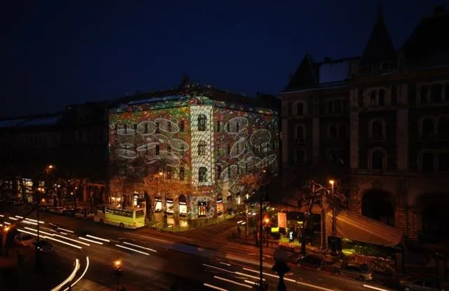 A Nespresso Boutique megnyitója: az archívum galériájának 3. fényképe (22 közül)