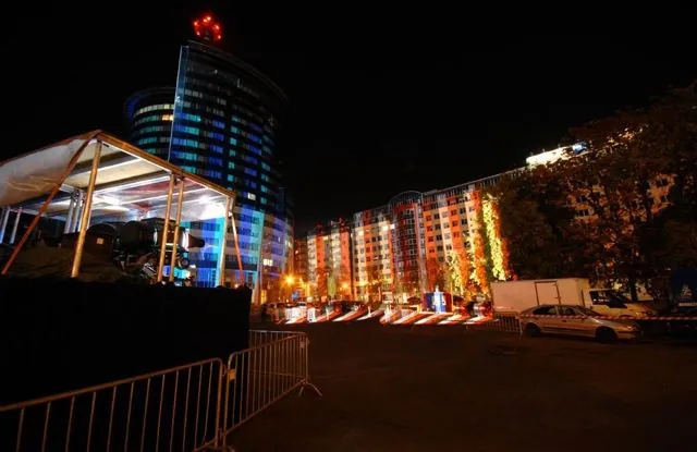 Magassági fényjelzés, Budapest, 2006. október 30.: az archívum galériájának 43. fényképe (69 közül)
