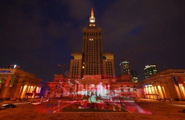 The Palace of Light and Art (A fény és a művészet palotája), Varsó, 2006, hét nap: az archívum galériájának 10. fényképe (25 közül)